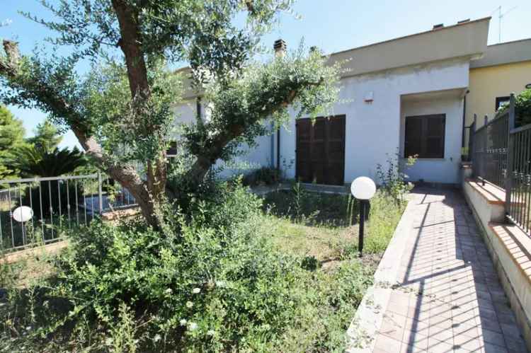 Villa a schiera in Via Panoramica, San Benedetto del Tronto, 5 locali