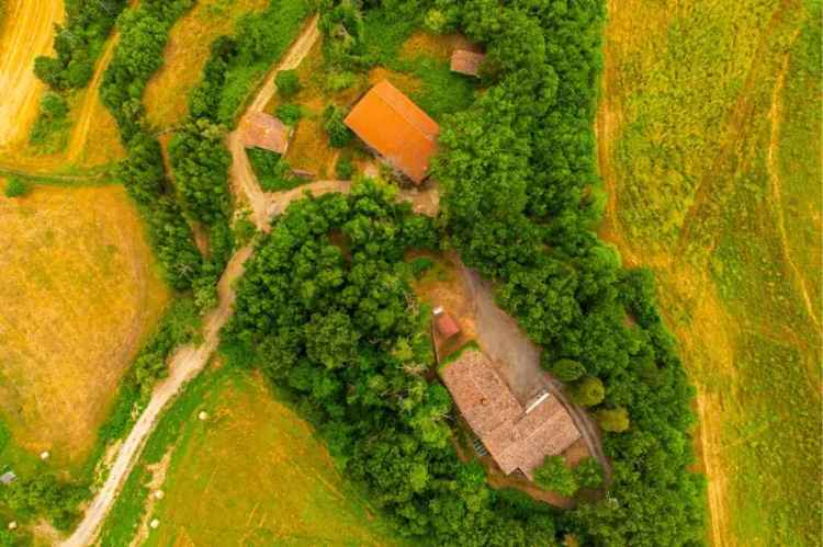 Villa singola in Via Nazionale, Barberino di Mugello, 15 locali