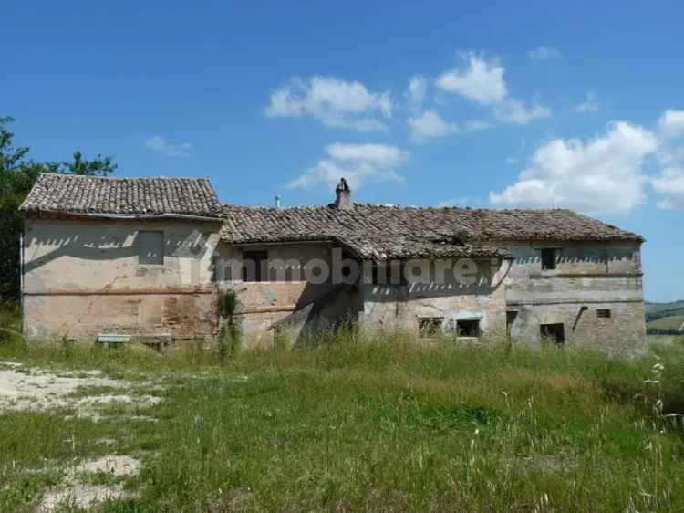 Casale via San Giovanni 11, Centro, Polverigi