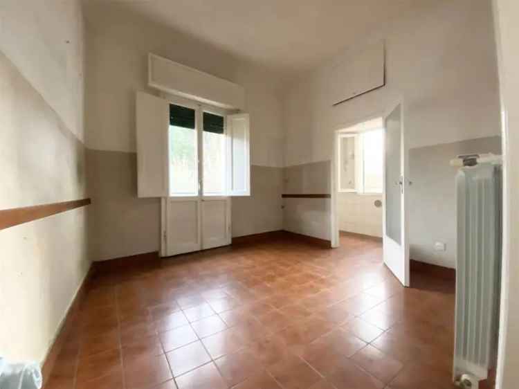 Appartamento in Via romana, Firenze, 5 locali, 1 bagno, 130 m²