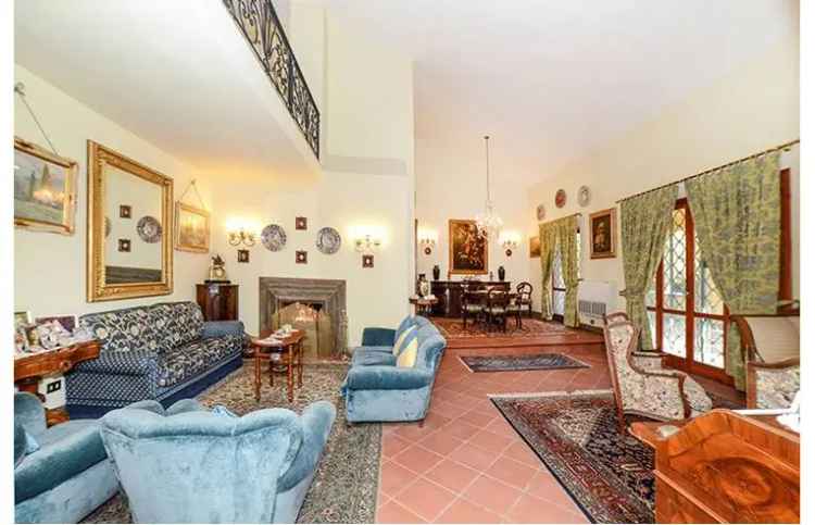 Villa in vendita a Roma, Zona Trigoria, Via Sersale 235