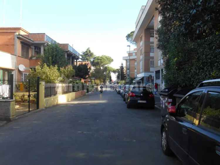 Monolocale via Corchiano, Tomba di Nerone, Roma