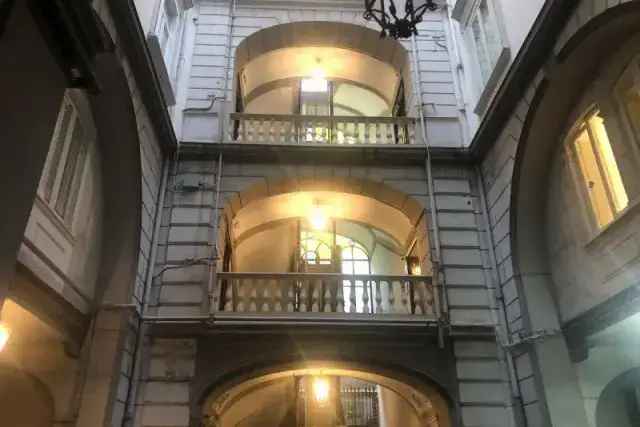 Appartamento in vendita, Via Duomo 45, Napoli, 262 mq 