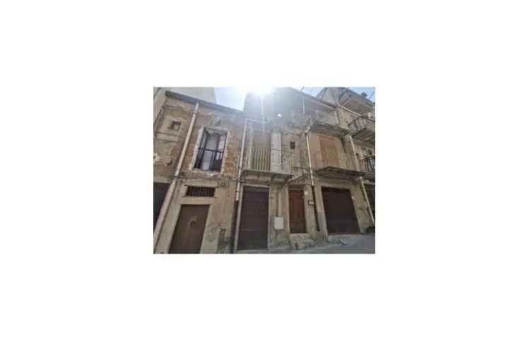 Casa indipendente in vendita a Cianciana, Via Roma 165