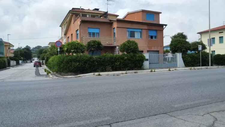 Villa plurifamiliare via Cristoforo Colombo 570, Civitanova Nord, San Gabriele, Fontespina, Civitanova Marche