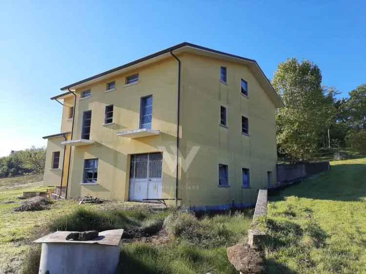 Villa unifamiliare Contrada San Giovanni in Golfo, Zona Industriale, Campobasso