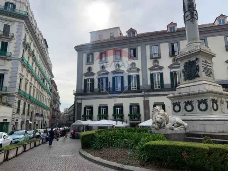 Appartamento in vendita a Napoli vico Santa Maria a Cappella Vecchia, 8