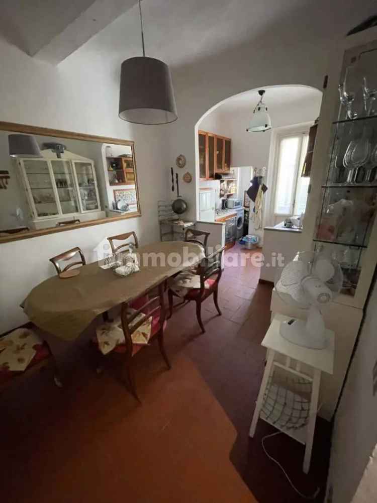 Trilocale via della Scala,41, Borgo Ognissanti - Il Prato, Firenze