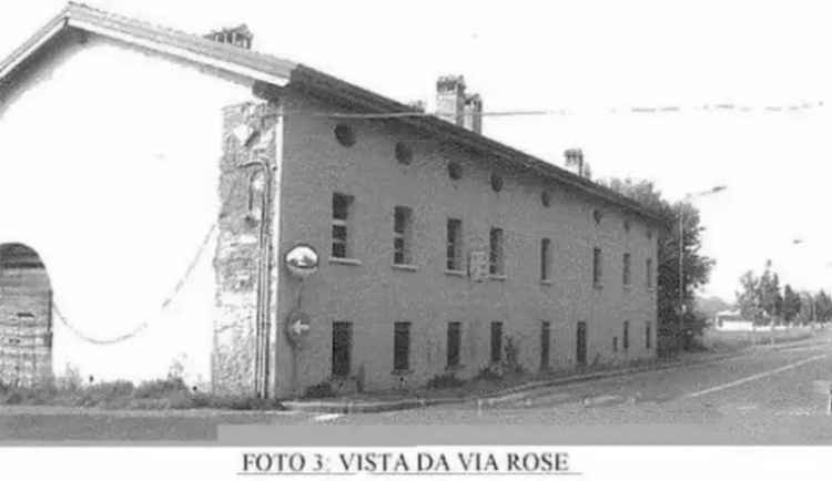 Casale via Rose, Primo Maggio, Brescia