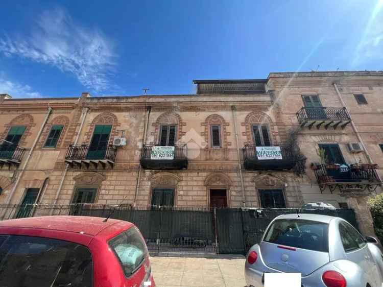 Quadrilocale corso dei mille 1352, Sperone, Palermo