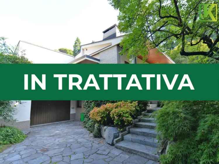 Villa in Via Campigli, Varese, 5 locali, 3 bagni, giardino privato