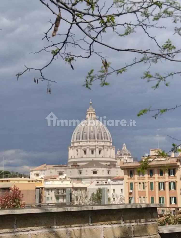 Bilocale via del Lago Terrione, Gregorio VII - Piccolomini, Roma