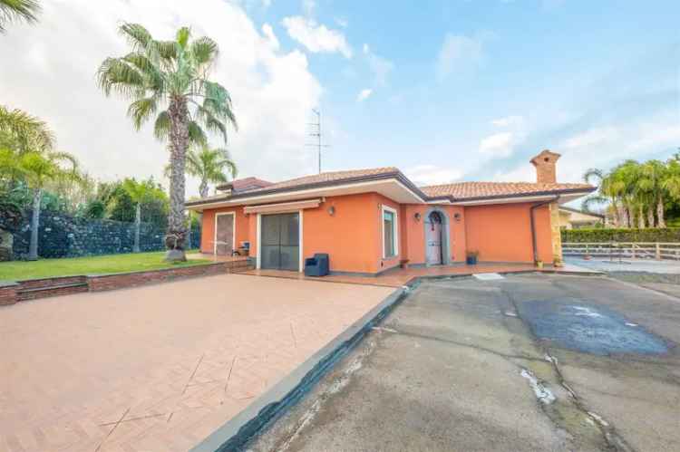 Villa in Via ramondetta 76, Aci Bonaccorsi, 5 locali, 2 bagni, 150 m²