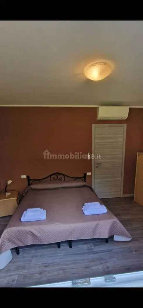 Appartamento in villa via dei Caporali 13, Desenzanino, Desenzano del Garda