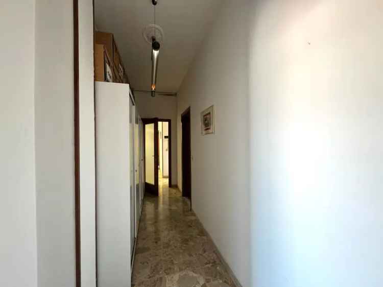 5 Locali in vendita in via corsica , Brescia -  n° 534899