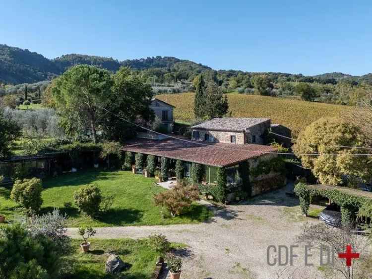 Casale, ottimo stato, 300 m², Centro, Orvieto