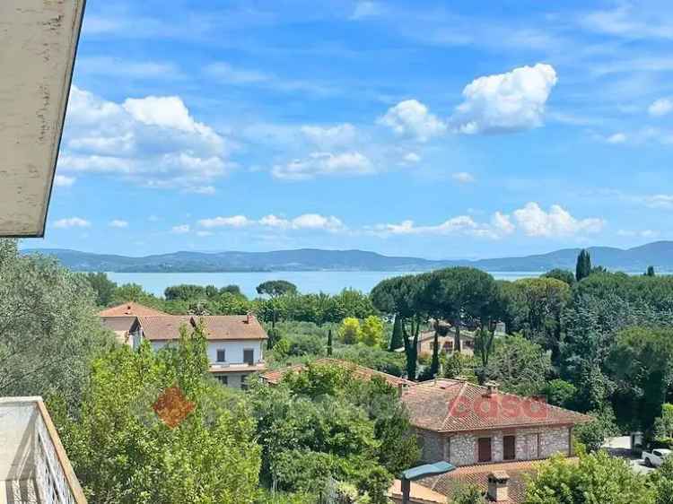 Casa Indipendente in vendita  a Castiglione del Lago