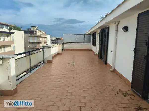 Appartamento In Affitto in Via Giotto, Palermo, Sicilia