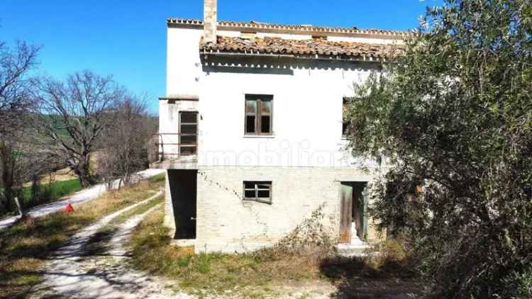 Casa colonica Località Cimarella, Montecassiano