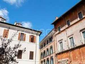 Appartamento in affitto a Roma piazza di Sant'Egidio