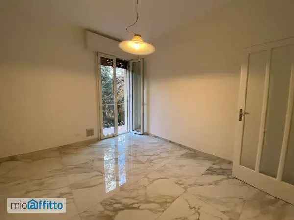 Appartamento In Affitto in Via dei Colli, Bologna, Emilia-Romagna