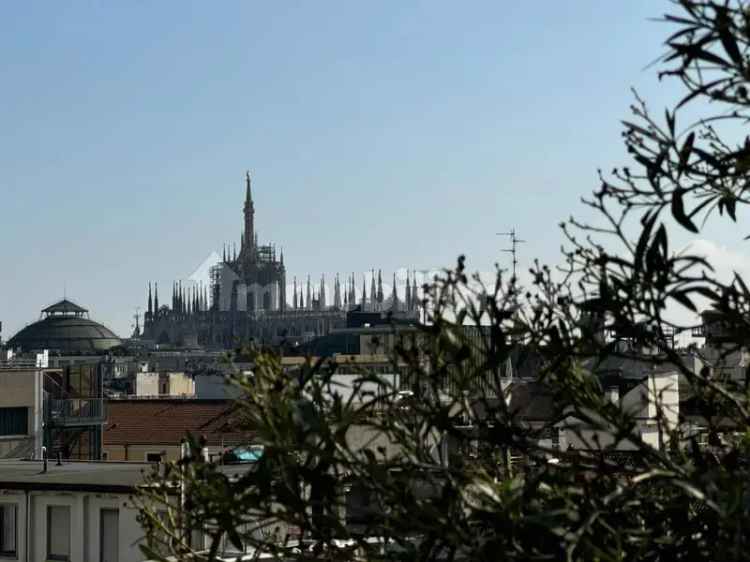 Attico via pozzone, 1, Duomo, Milano