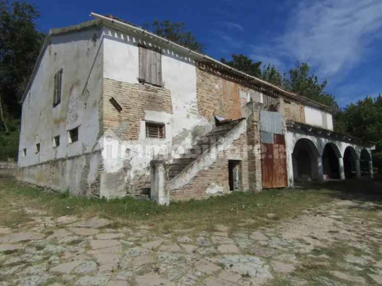 Casa colonica via Antonio Gramsci 1, Centro, Chiaravalle