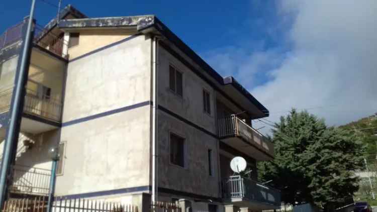 Appartamento in Carlo De Cesare 2, San Marco in Lamis, 5 locali