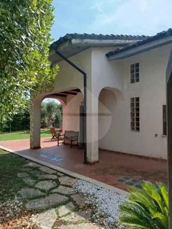 Villa in Via Giove, Guidonia Montecelio, 5 locali, 2 bagni, 230 m²