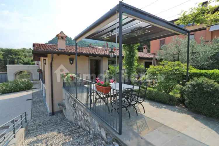 Villa unifamiliare, ottimo stato, 250 m², Centro, Iseo