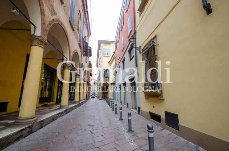 Appartamento via Porta Nova, Centro Storico, Bologna