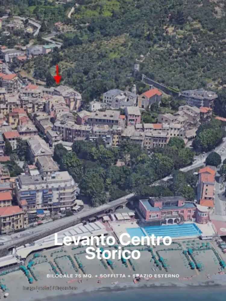 Trilocale via Giuseppe Garibaldi 4, Centro, Levanto