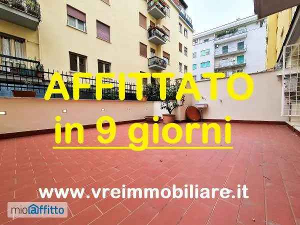 Appartamento ristrutturato con terrazzo - Via degli Orti Gianicolensi