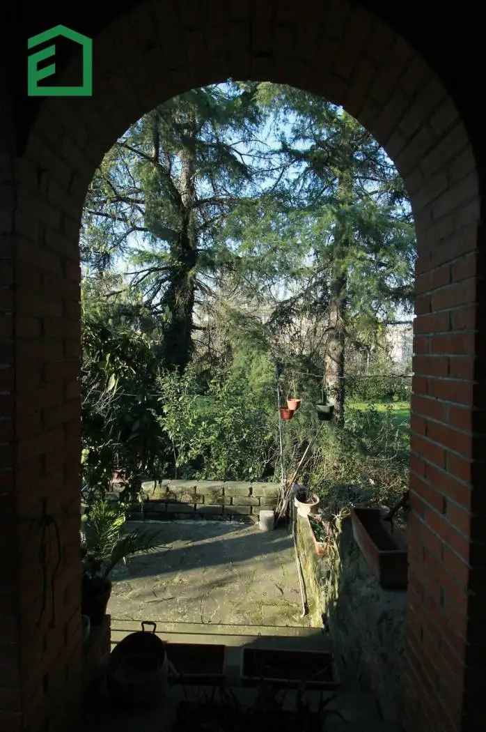 Villa unifamiliare piazza Vittorio Emanuele II, Attigliano