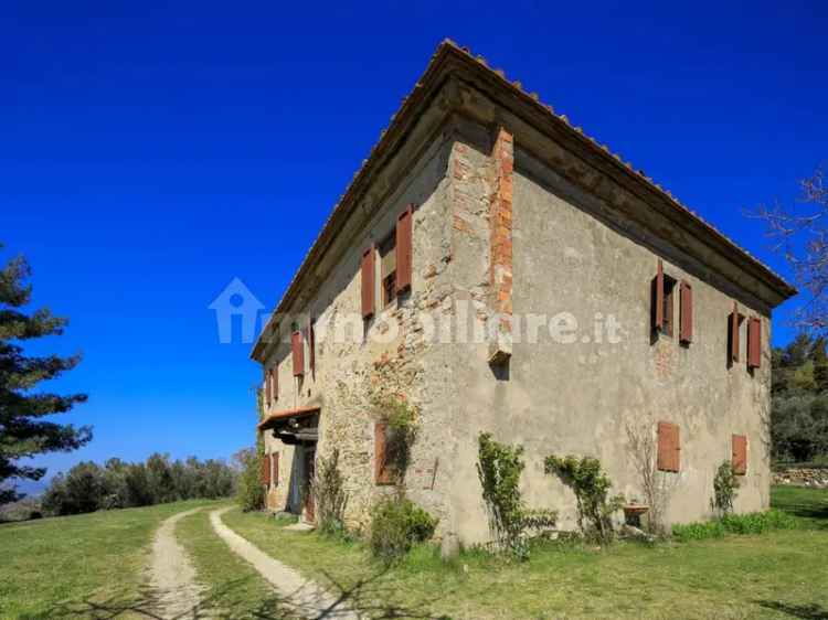 Casa colonica via di Quercioli, Castelfranco Piandisco