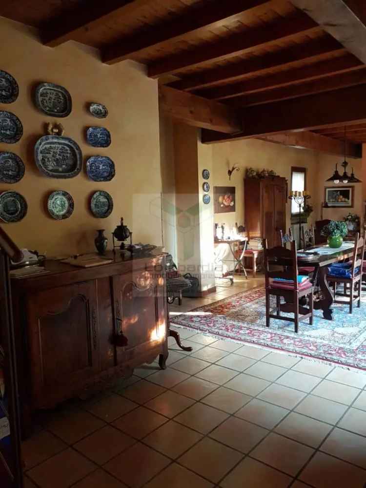 Villa unifamiliare Ca' De Lunghi, Borghetto Lodigiano