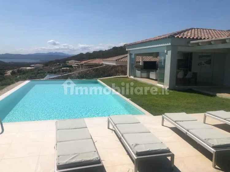 Villa unifamiliare, nuova, 90 m², Golfo Aranci