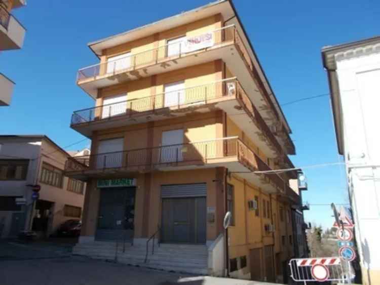 Appartamento in VIA DON ROCCO PACE, Orsogna, 5 locali, 2 bagni, 160 m²