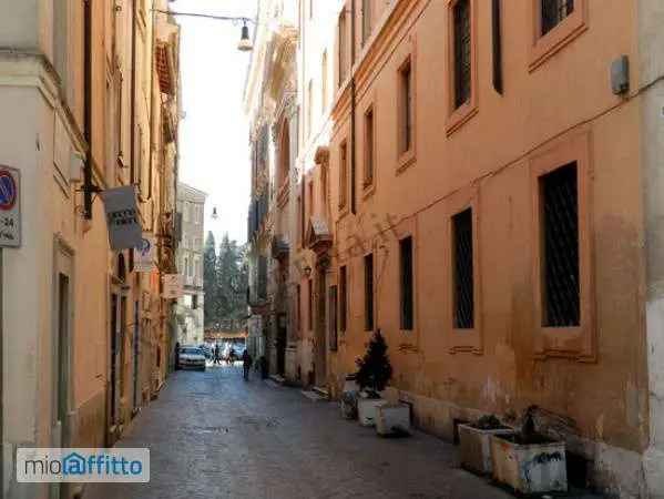 Appartamento In Affitto in Anguillara Sabazia, Lazio