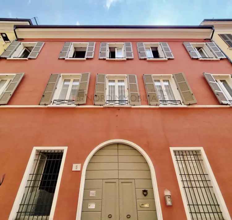 Attico Tresanda del Territorio, Loggia - Garibaldi, Brescia