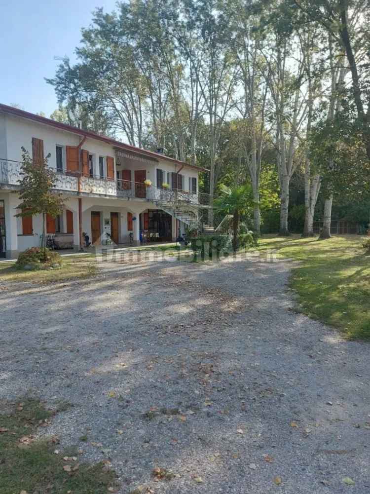 Villa bifamiliare Strada Provinciale Copparo-Migliarino 11, Tresigallo Final Di Rero, Tresignana