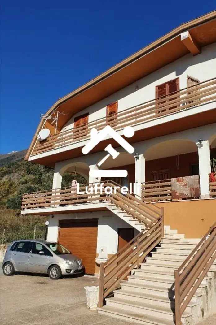 Villa all'asta via Romagnano 23, Piglio