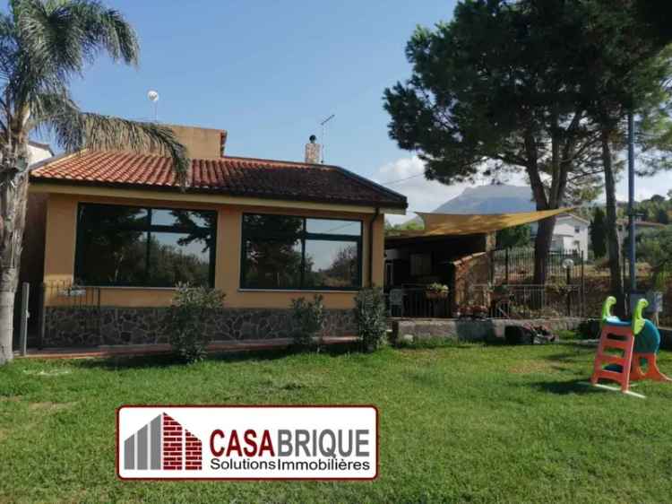 Villa in Ss113, Altavilla Milicia, 4 locali, 1 bagno, giardino privato