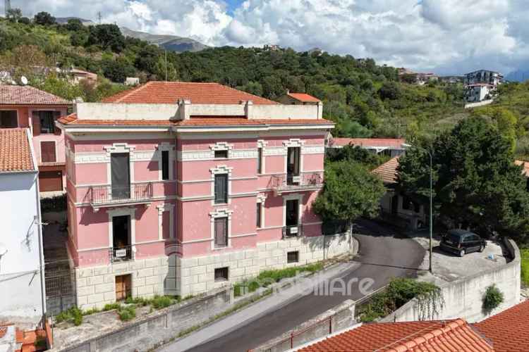 Villa unifamiliare via Vittorio Emanuele III, Centro Storico, Scalea