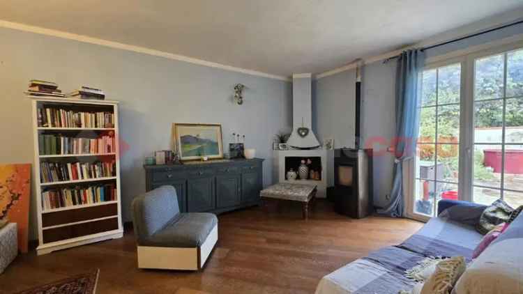 Villa a schiera in Località RIGUTINO 67, Arezzo, 4 locali, 2 bagni