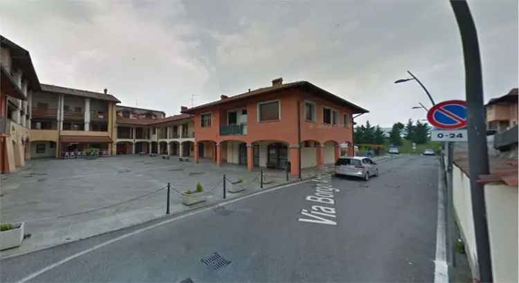 Trilocale in vendita in Via Fratelli Maccarini 8, Osio Sopra -  n° 545822