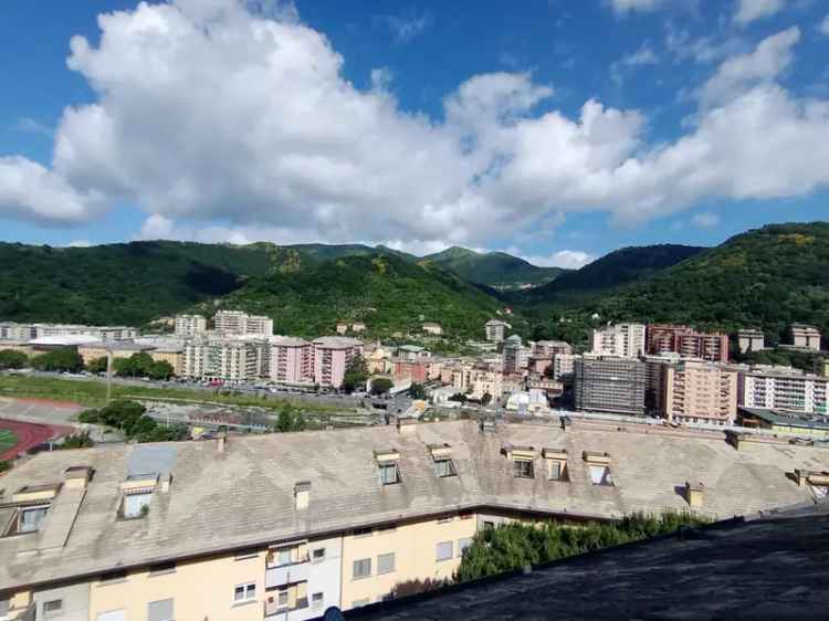 Appartamento in Via Rubaldo Merello, Genova, 5 locali, 95 m²