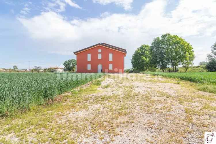 Villa unifamiliare via Statale 287, Roversetto, Terre del Reno