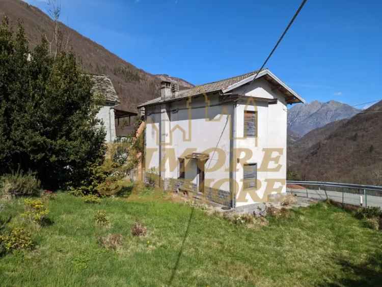 Villa singola in Vigino, Calasca-Castiglione, 5 locali, garage, 150 m²