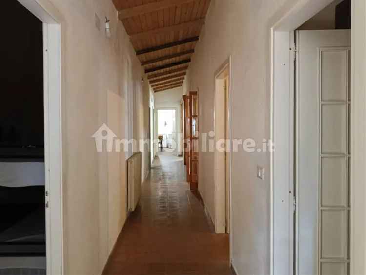 Villa unifamiliare 160 m², Savelli